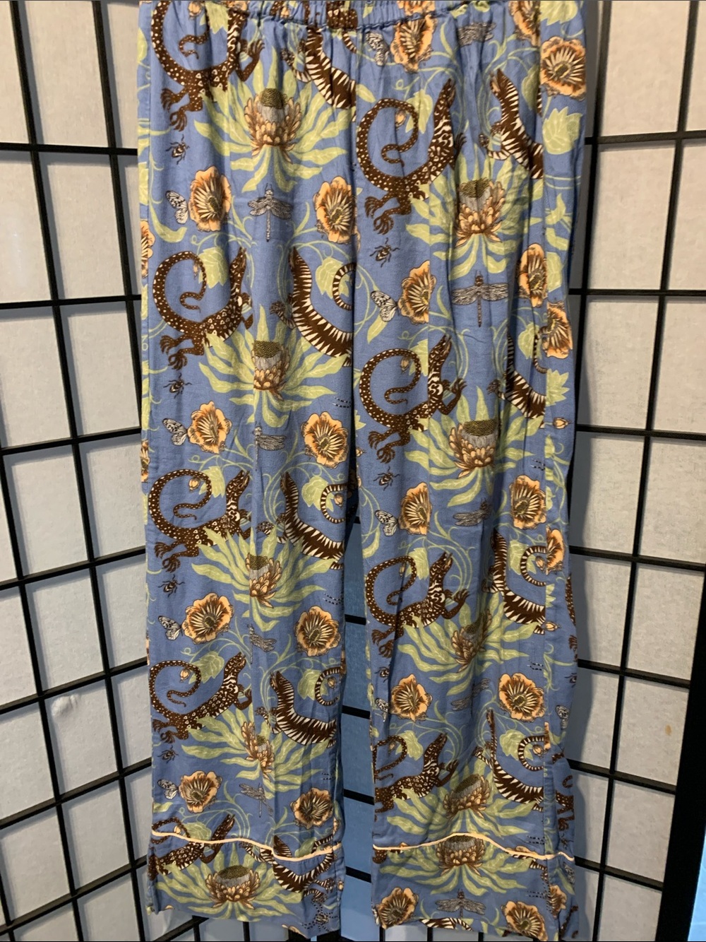 Victoria Garcia Woven blue Floral & Lizard Print Pajama Pants Size XS